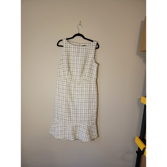 Ann Taylor Dresses & Skirts - Ann Taylor Tweed Check Sheath Dress Beige White Fringe‎ Zip Scoop Neck Size 10